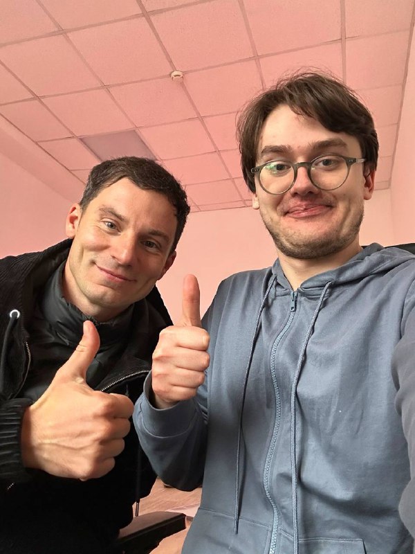 Встреча с клиентом агентства в офисе